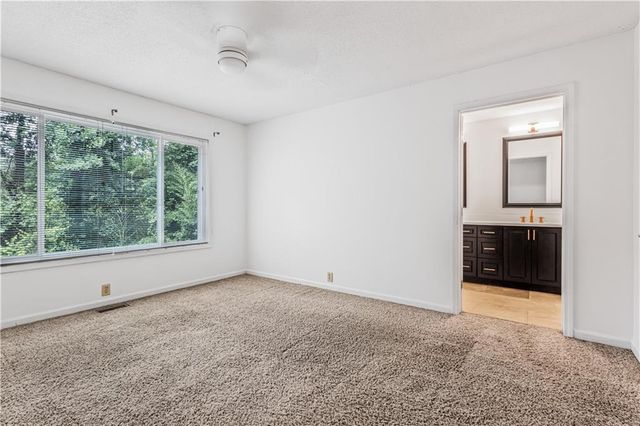 1016 Muirfield Drive, Marietta, GA 30068