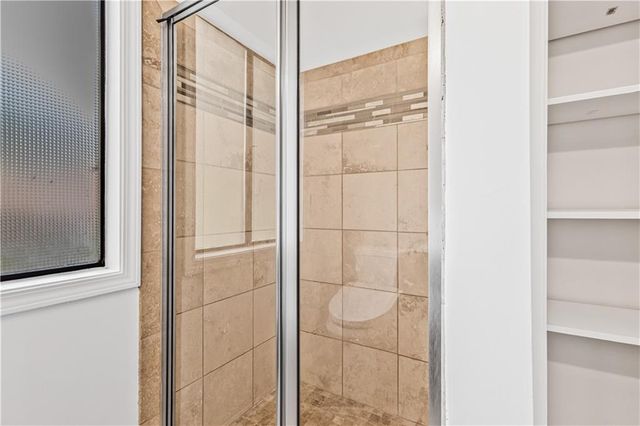 1016 Muirfield Drive, Marietta, GA 30068