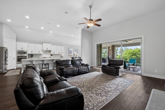 248 Mary Elise WAY, Austin, TX 78737