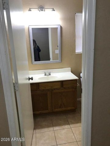 802 E Saragosa Street, Chandler, AZ 85225