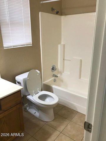802 E Saragosa Street, Chandler, AZ 85225