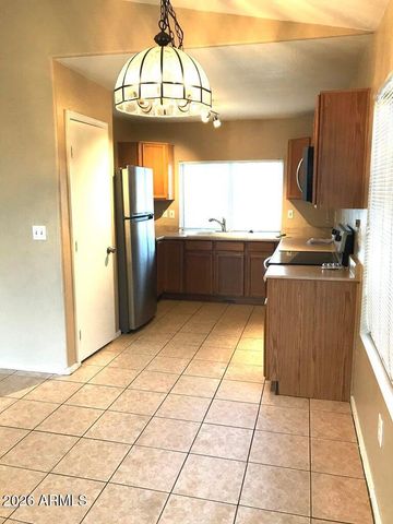 802 E Saragosa Street, Chandler, AZ 85225