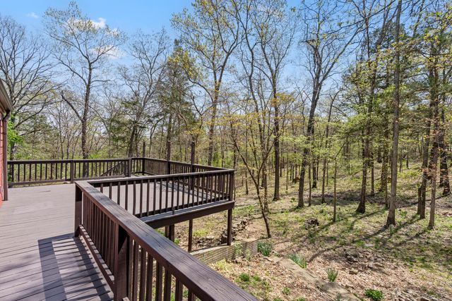 418 Briar Cliff Road, Lampe, MO 65681