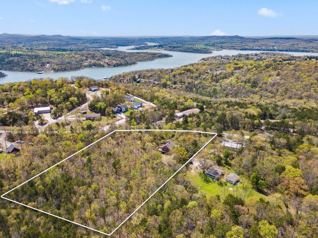 418 Briar Cliff Road, Lampe, MO 65681