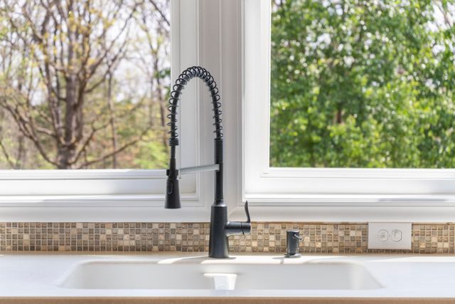 418 Briar Cliff Road, Lampe, MO 65681