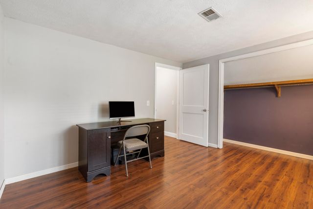 418 Briar Cliff Road, Lampe, MO 65681