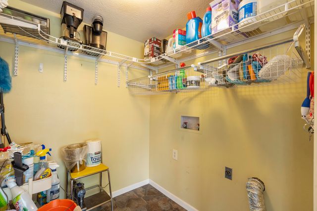 418 Briar Cliff Road, Lampe, MO 65681