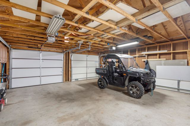 418 Briar Cliff Road, Lampe, MO 65681