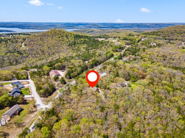 418 Briar Cliff Road, Lampe, MO 65681