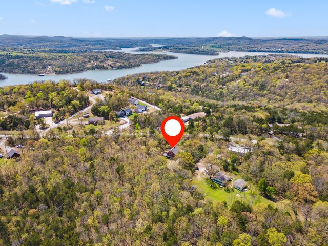 418 Briar Cliff Road, Lampe, MO 65681