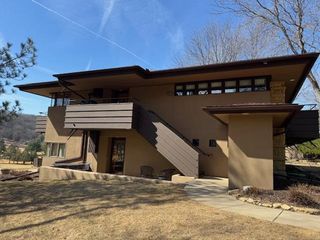 302 Springs Drive #C, Bldg, Spring Green, WI 53588