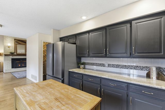 4525 S Aladdin Court, Springfield, MO 65804