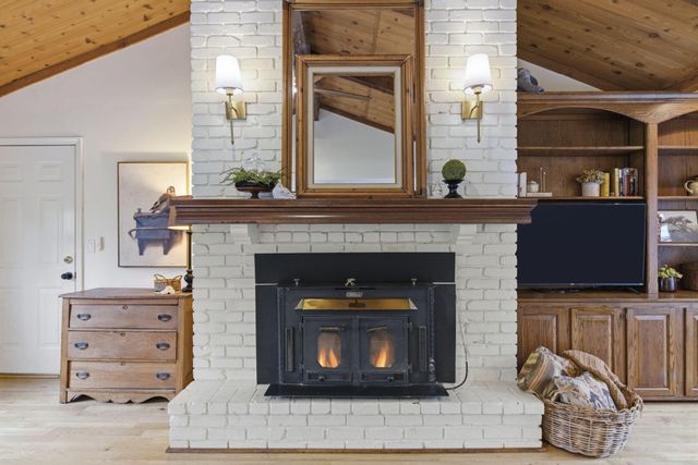 4525 S Aladdin Court, Springfield, MO 65804