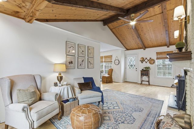 4525 S Aladdin Court, Springfield, MO 65804