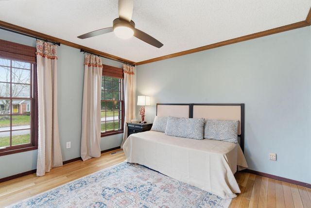 4525 S Aladdin Court, Springfield, MO 65804