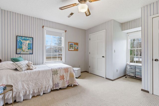 4525 S Aladdin Court, Springfield, MO 65804