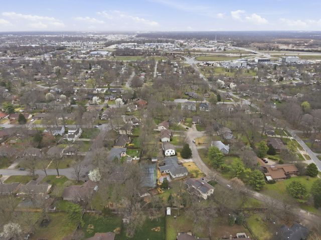 4525 S Aladdin Court, Springfield, MO 65804