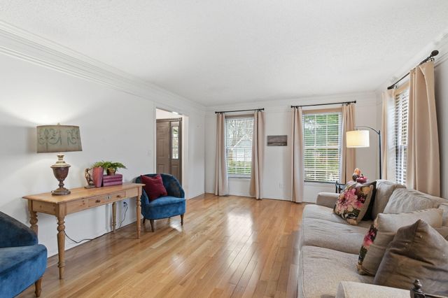 4525 S Aladdin Court, Springfield, MO 65804