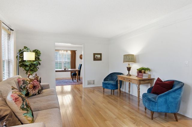 4525 S Aladdin Court, Springfield, MO 65804