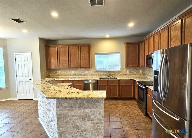 400 Apache Ledge, Cibolo, TX 78108