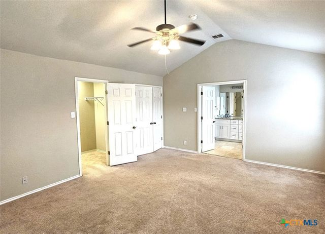 400 Apache Ledge, Cibolo, TX 78108