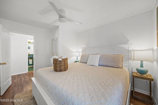 2517 Waccamaw Shores Road, Lake Waccamaw, NC 28450