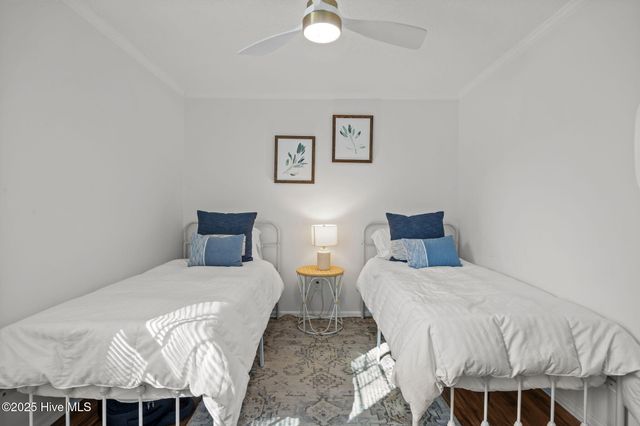 2517 Waccamaw Shores Road, Lake Waccamaw, NC 28450