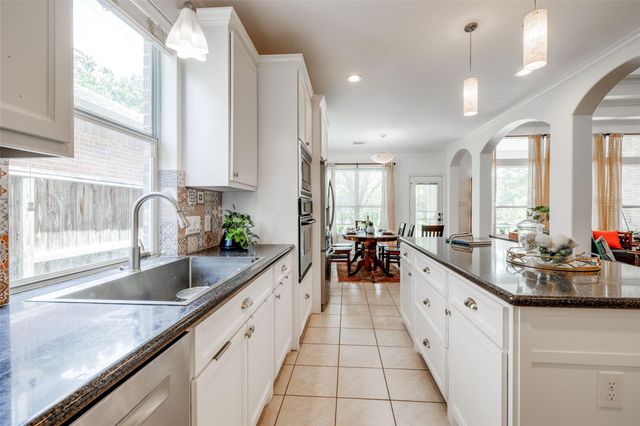 5722 Ballina Canyon Lane, Houston, TX 77041