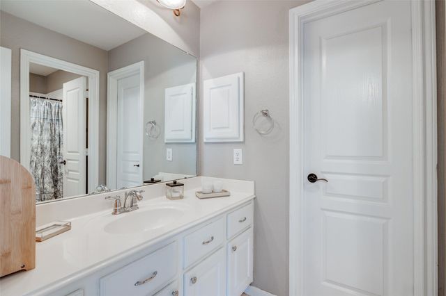 5722 Ballina Canyon Lane, Houston, TX 77041