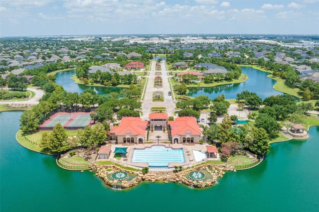 5722 Ballina Canyon Lane, Houston, TX 77041