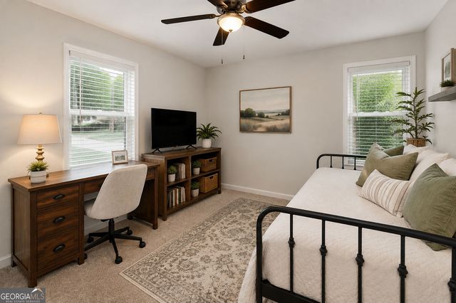 2880 Hall Drive SE, Smyrna, GA 30082