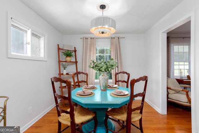 2880 Hall Drive SE, Smyrna, GA 30082