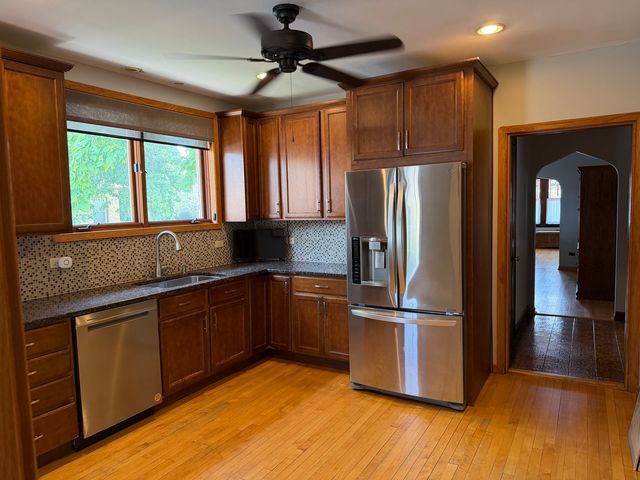 5501 N Parkside Avenue, Chicago, IL 60630