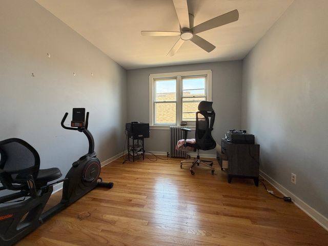 5501 N Parkside Avenue, Chicago, IL 60630