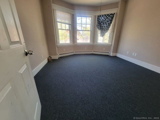 572 Elm Street 2, New Haven, CT 06511
