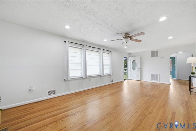 1214 Southbury Ave, Henrico, VA 23231