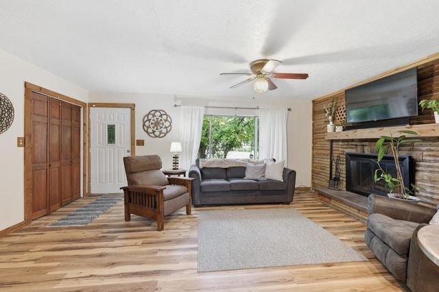 1310 Manor Drive, Columbus, OH 43232