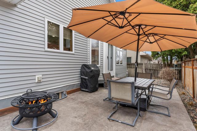 420 Village Court, Cambridge, MN 55008