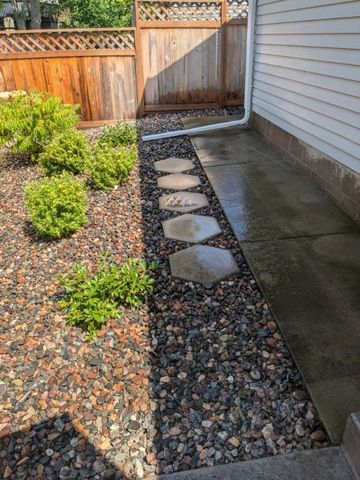 420 Village Court, Cambridge, MN 55008