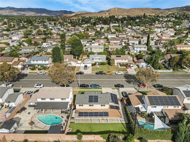 1127 Sycamore Drive, Simi Valley, CA 93065
