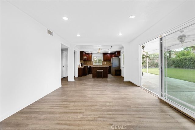 1127 Sycamore Drive, Simi Valley, CA 93065