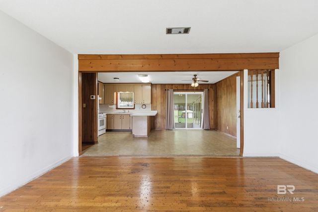 25911 County Road 49, Loxley, AL 36551