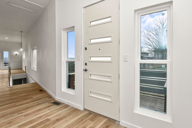 520 Chisholm Trail, Forsyth, MO 65653