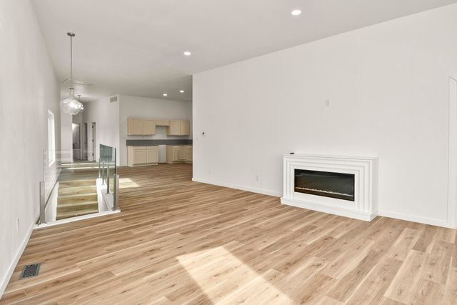 520 Chisholm Trail, Forsyth, MO 65653