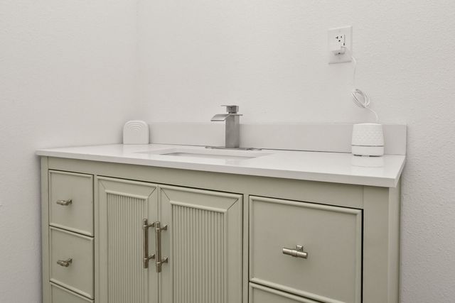 520 Chisholm Trail, Forsyth, MO 65653