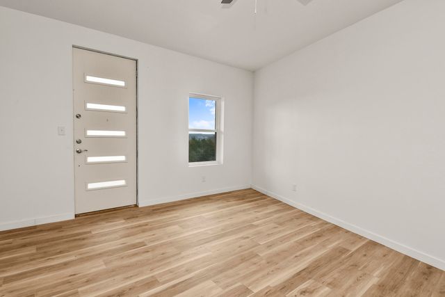 520 Chisholm Trail, Forsyth, MO 65653