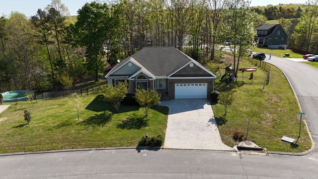 6734 Grazing Lane, Birchwood, TN 37308