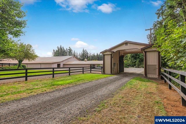 22396 S Parrot Creek Rd, Oregon City, OR 97045