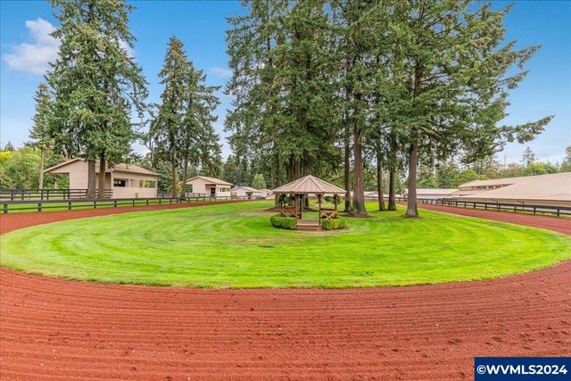 22396 S Parrot Creek Rd, Oregon City, OR 97045