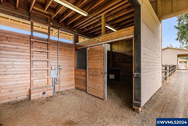22396 S Parrot Creek Rd, Oregon City, OR 97045